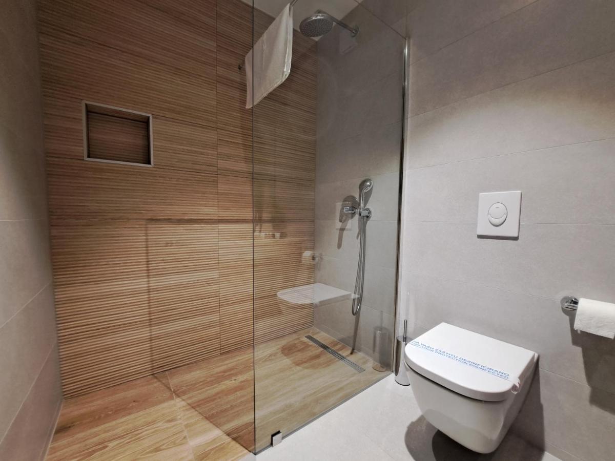 Hotel Etna Gracanica  Zewnętrze zdjęcie